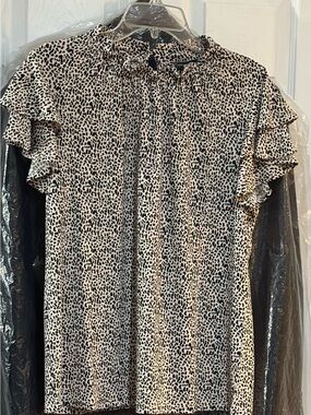 Adrianna Papell Black & Cream Animal Print Ruffle Sleeve Blouse